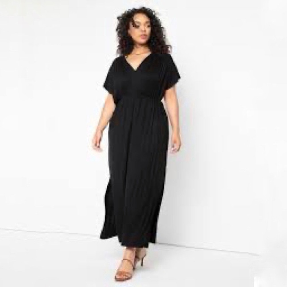 ELOQUII V-Neck Cinched Waist‎ Maxi Dress in Black Size 14/16